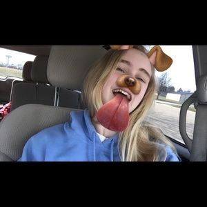 Meet your Posher, Anna